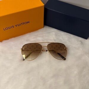 Louis Vuitton Gold Aviator Sunglasses